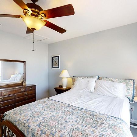 Pine Knoll Townes Apartment Pine Knoll Shores Room photo