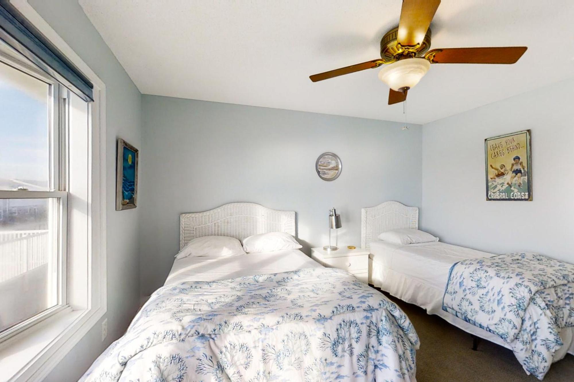 Pine Knoll Townes Apartment Pine Knoll Shores Room photo
